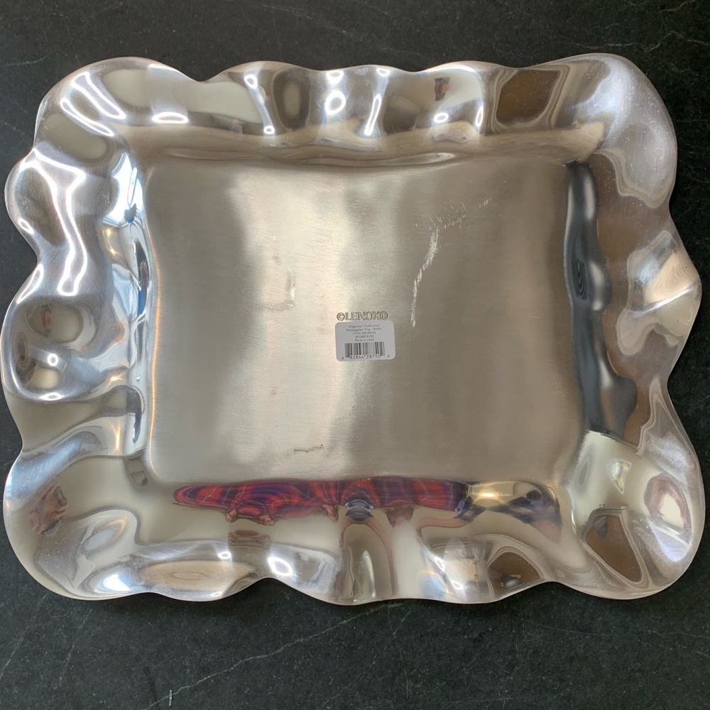 LENOX | Organics Collection | Ruffle Rectangular Tray - Picture 6 of 9